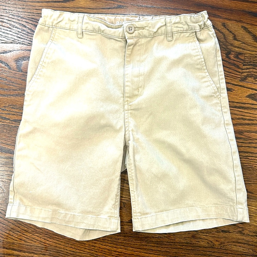 Khaki Boy Old Navy Excellent condition shorts
